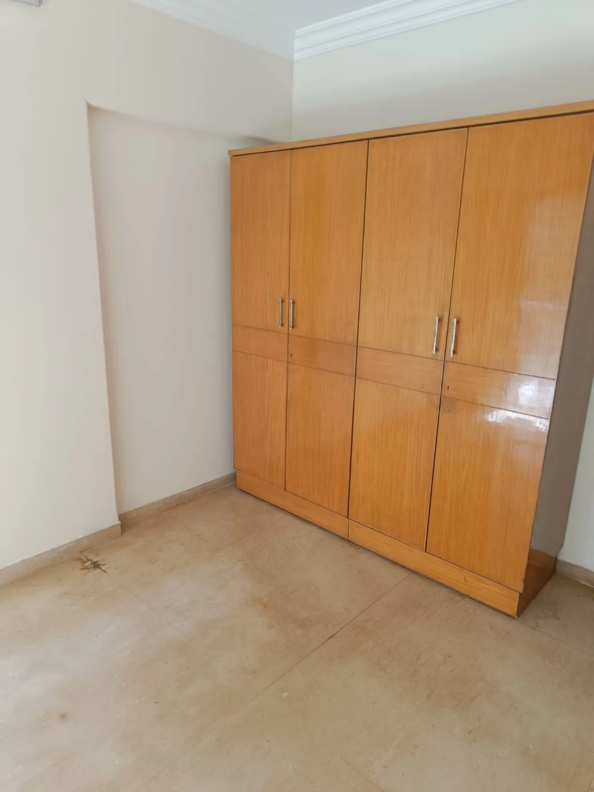 Ekta Elite — Bandra West (19)