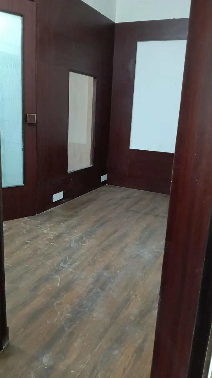 Notan Chambers — Bandra West (2)