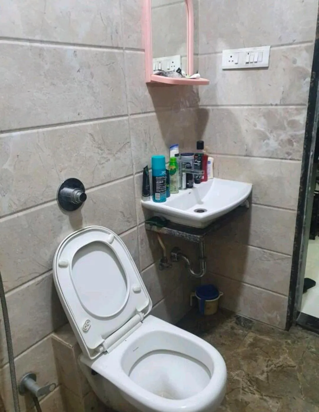 DLH Swapnadeep — Andheri West (8)