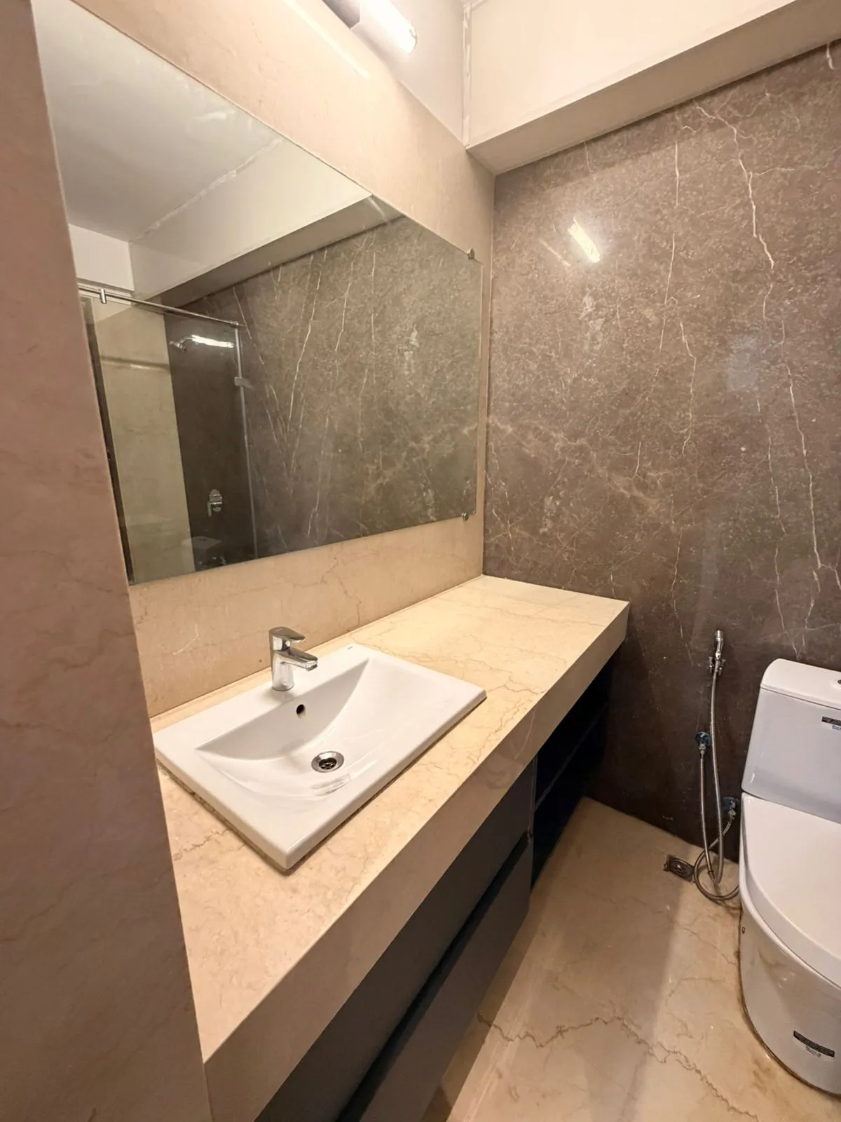 Kalpataru Magnus — Bandra East (3)