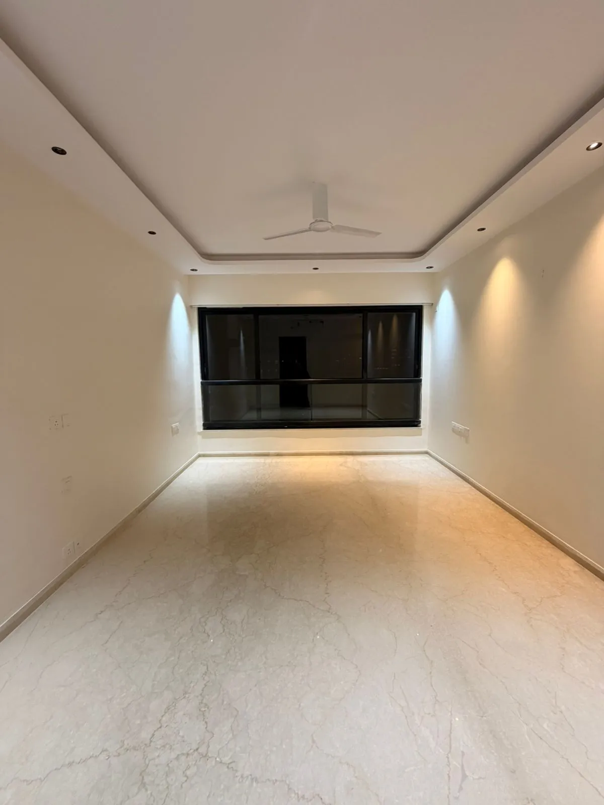 Kalpataru Magnus — Bandra East (17)