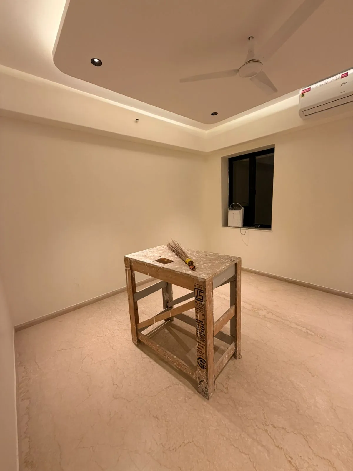 Kalpataru Magnus — Bandra East (19)
