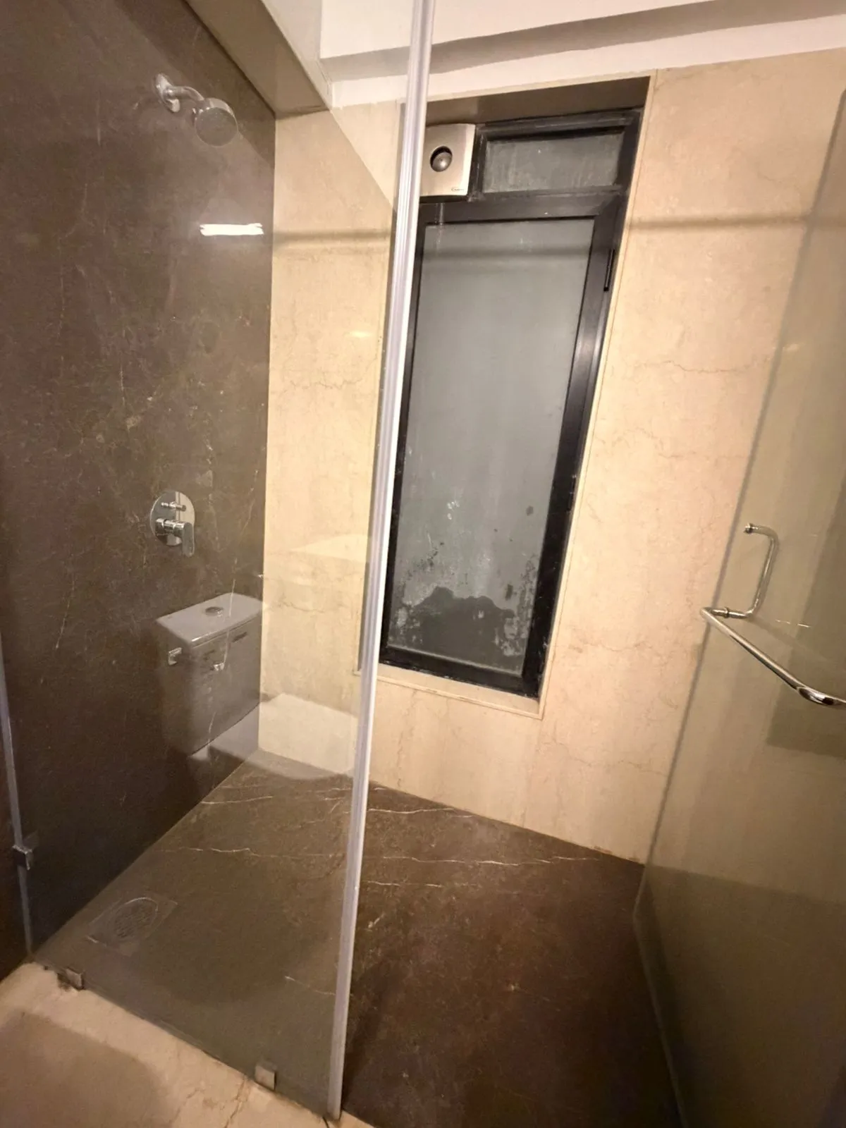 Kalpataru Magnus — Bandra East (20)