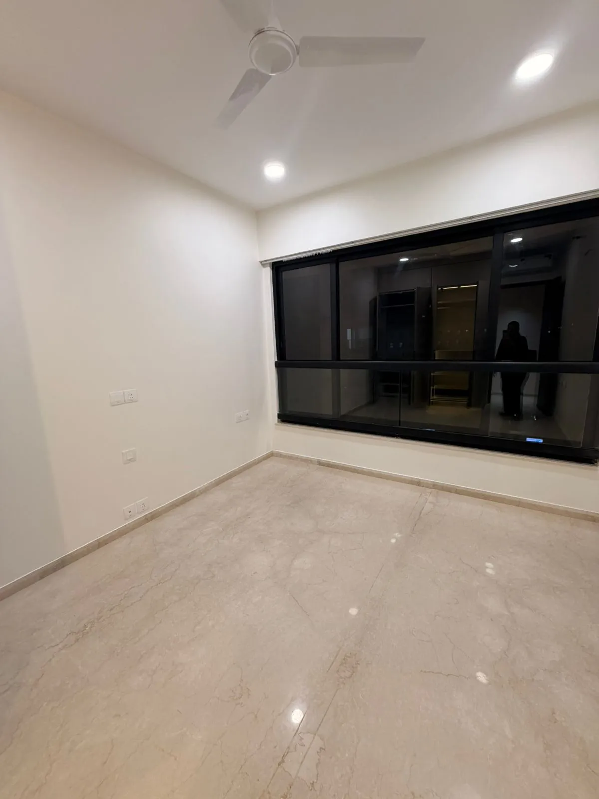 Kalpataru Magnus — Bandra East (23)