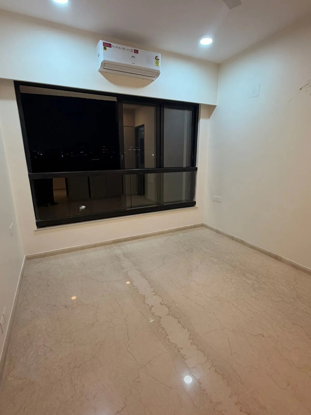 Kalpataru Magnus — Bandra East (30)