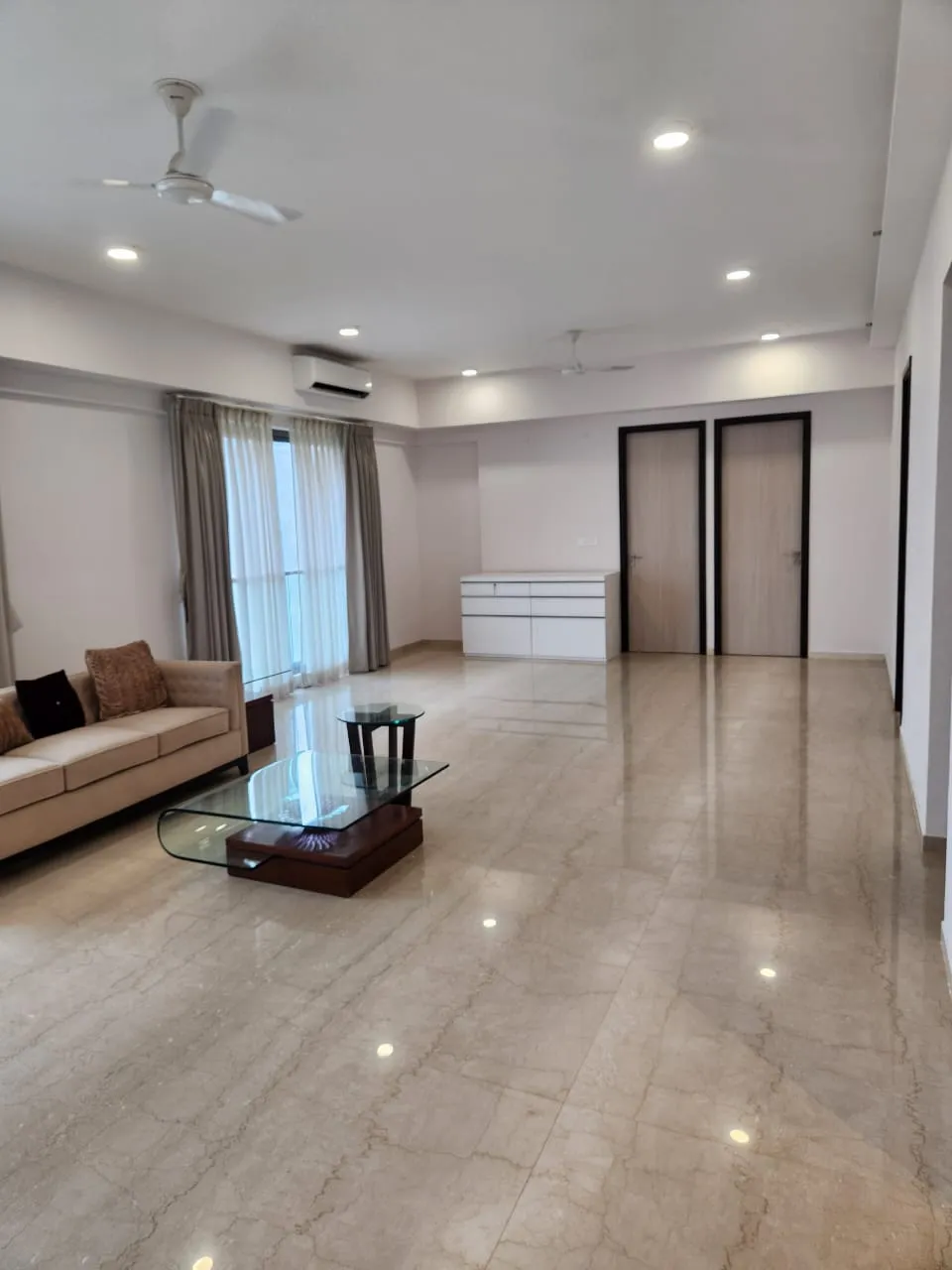 X BKC โ Bandra East (9)