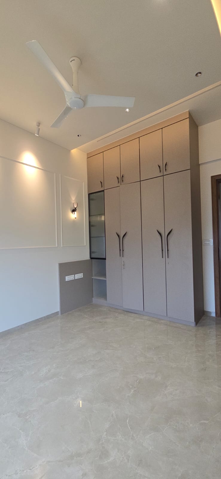 3 BHK R A Residences for Rent in Dadar East