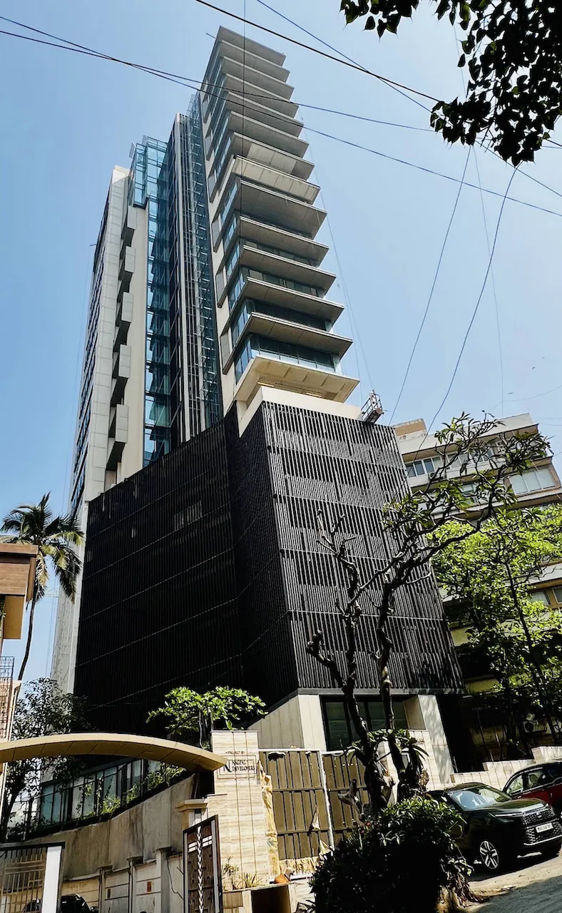 Sagar Resham for rent