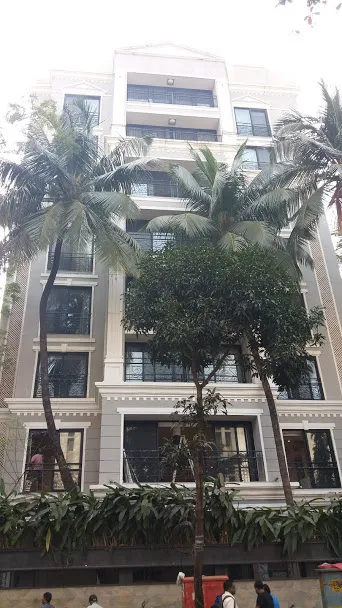 3 BHK Imperial Windsor for Rent in Juhu